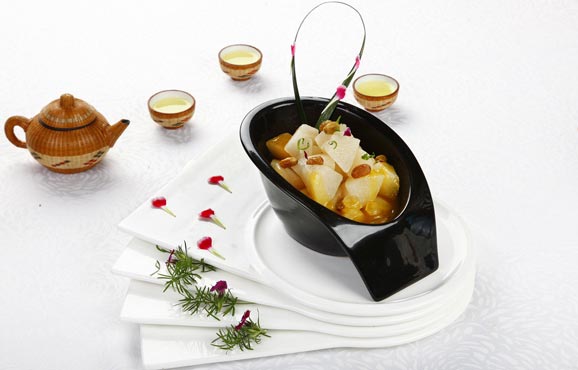 梨煮熟了才能治疗咳嗽_感冒食疗