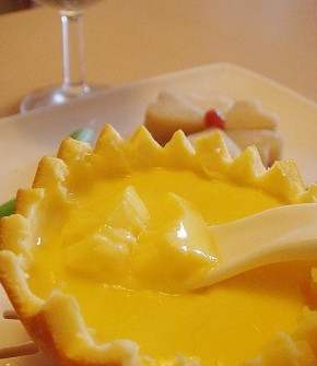 创意甜点：香橙牛奶蒸蛋的做法