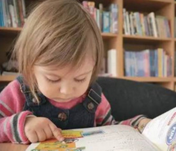 哪些习惯会影响宝宝的骨骼发育