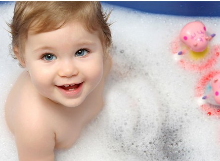 详述:宝宝各种疹子类皮肤疾病_皮肤五官