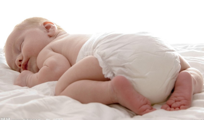 新手爸爸如何照看新生宝宝_生活护理