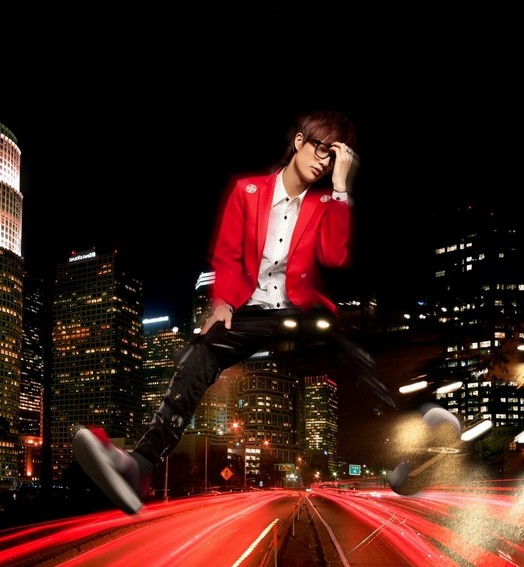 许嵩梦游计封面曝光邀请大家完成一场梦游式的