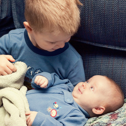 宝宝吃饭后突然腹痛怎么办 宝宝腹痛怎么处理