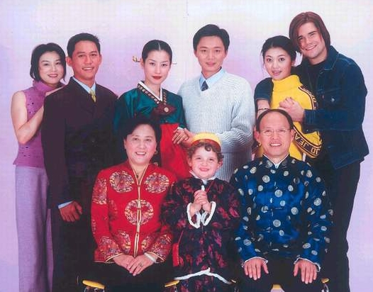 2002年中国大陆版33集电视剧摩登家庭(三)+