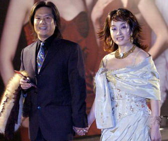 曝刘晓庆第四任老公身份 刘晓庆个人资料