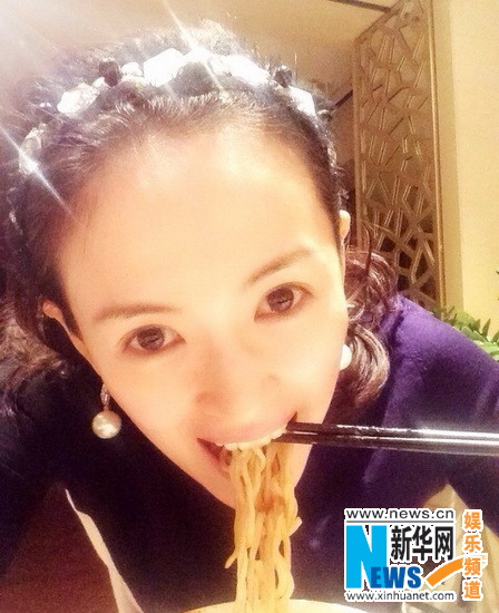 章子怡十封影后 父亲作诗：莫言天道不酬勤