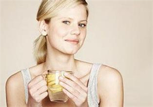 孕妇可以喝柠檬水吗_孕妇饮食_亲亲宝贝网