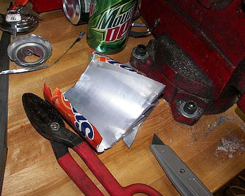 废弃物制作小乐器_易拉罐手工