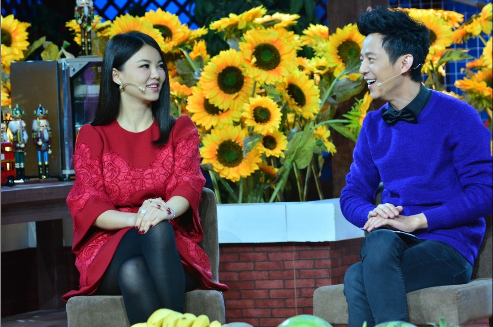 李湘<em>何炅</em>重回《大本营》录影棚 爆<em>王诗龄</em>崇拜