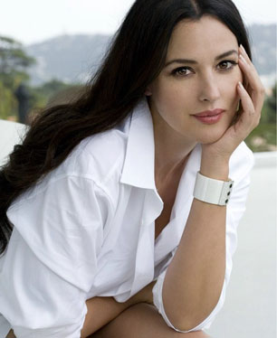 惠英红电影:《午夜火车》即将上映!_开心娱乐