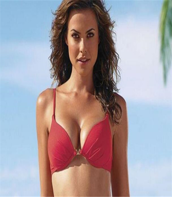 最近岛国爱情动作片新宠泷泽萝拉要出全裸AV的消息让整个网络都沸腾了，你是否还在都出求宠泷泽萝拉新片种子呢，现在说下载神马的都是浮云，先来看看照片过过眼瘾吧，这里有最全的宠泷泽萝拉写真。