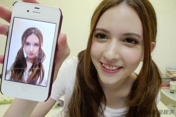 最近岛国爱情动作片新宠泷泽萝拉要出全裸AV的消息让整个网络都沸腾了，你是否还在都出求宠泷泽萝拉新片种子呢，现在说下载神马的都是浮云，先来看看照片过过眼瘾吧，这里有最全的宠泷泽萝拉写真。