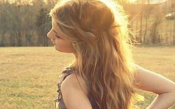 最近岛国爱情动作片新宠泷泽萝拉要出全裸AV的消息让整个网络都沸腾了，你是否还在都出求宠泷泽萝拉新片种子呢，现在说下载神马的都是浮云，先来看看照片过过眼瘾吧，这里有最全的宠泷泽萝拉写真。