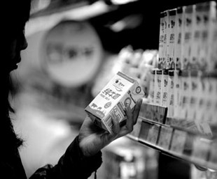 蒙牛那些牛奶有问题_蒙牛牛奶_蒙牛纯甄牛奶包装盒