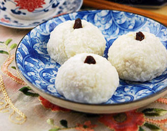 老北京特色小吃:艾窝窝的做法介绍_各地小吃_亲亲宝贝网