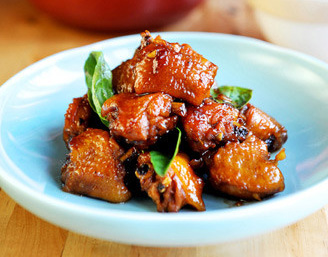 台湾特色小吃:台式三杯鸡的做法介绍_各地小吃