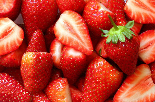 草莓正当季 孕妇能吃草莓吗_妈妈饮食禁忌