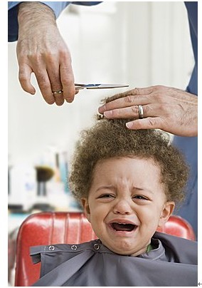 家:给宝宝剪头发