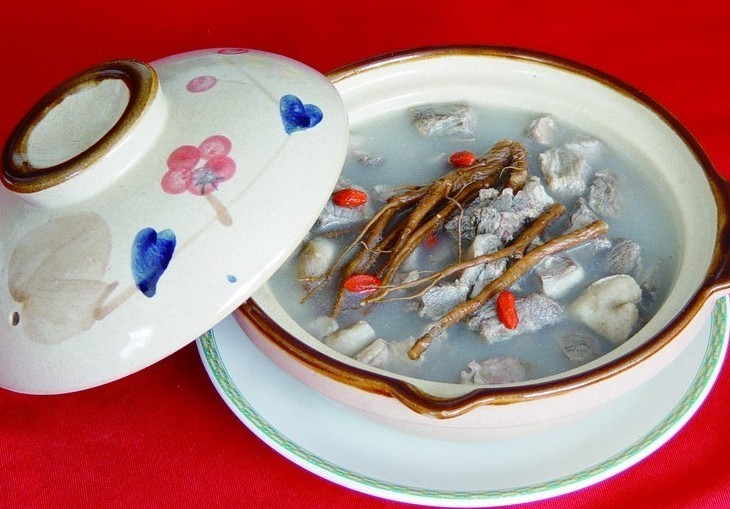 冬季暖身进补 十全大补汤_妈妈冬季养生_亲亲宝贝网