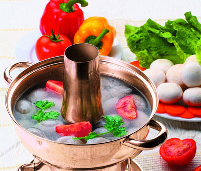 脸上长痘痘不能吃什么 长痘痘饮食禁忌_功能性