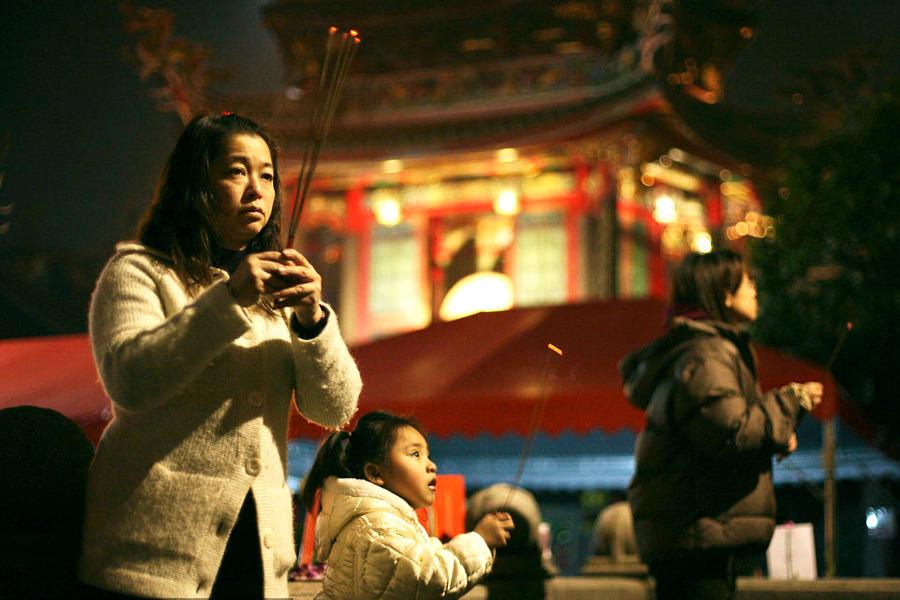 春节大年初一的习俗与禁忌_美食典故