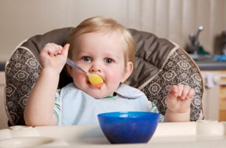 小孩手脚冰凉是缺什么 怎么补?