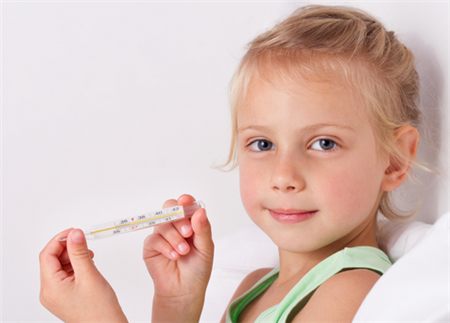 【如何判断宝宝是否发烧】_怎样判断宝宝是否