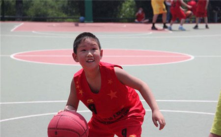 小孩打篮球会长高吗
