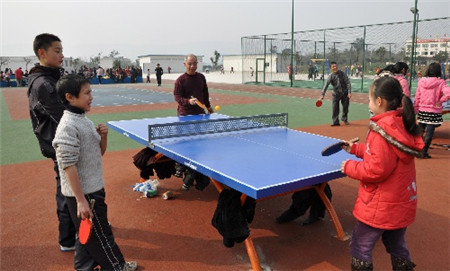 【孩子打乒乓球的好处】_孩子学习乒乓球的好