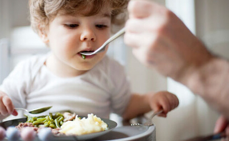 【宝宝缺铁的症状和影响】小孩缺铁的症状有哪