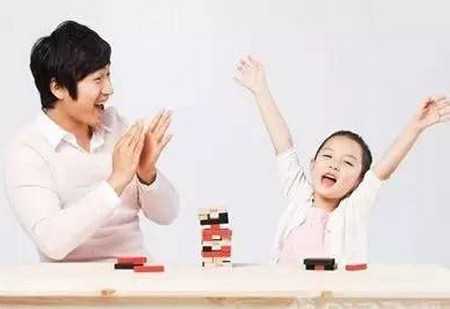 怎么用正确的方法来表扬孩子？！教你几招