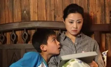 老公，无论多忙也要多回家看看，不要让外人觉得我是个单亲妈妈！