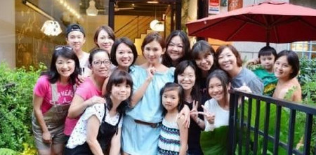 瞒着婆婆带女儿参加同学聚会，回来婆婆却生气了，有娃就不该聚会吗？