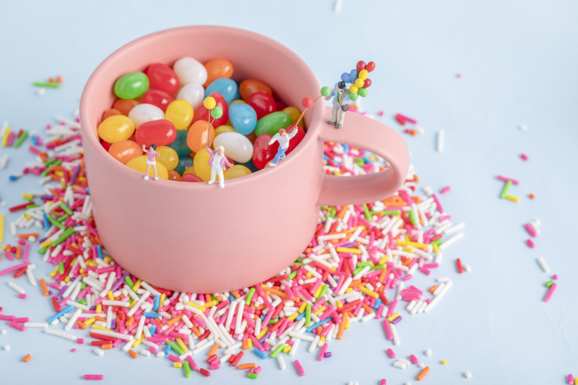 我们眼中的缤纷世界作文300字