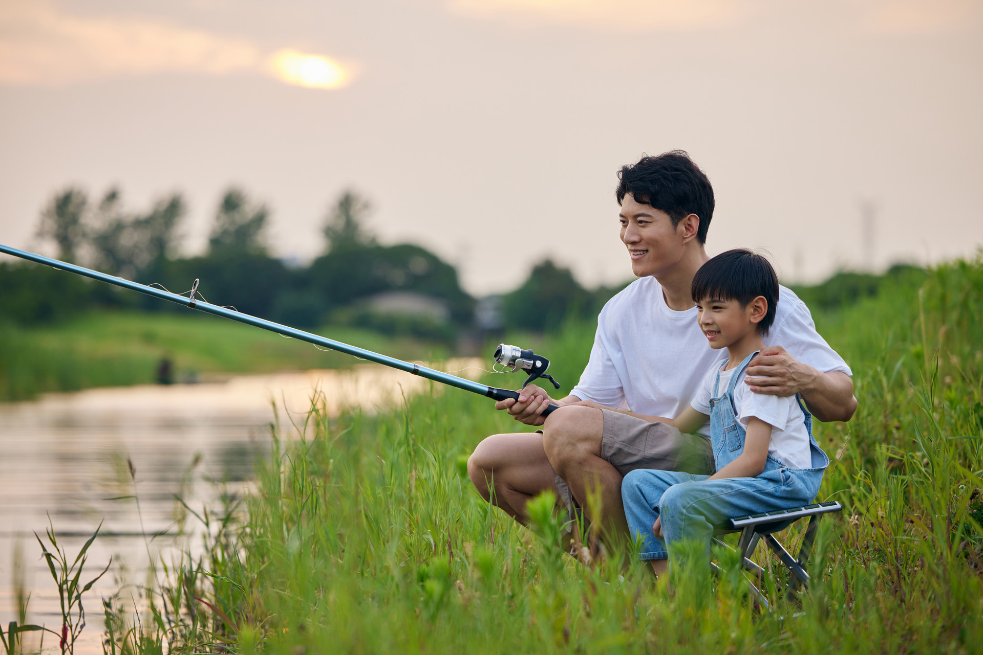 关于钓鱼的日记200字四年级