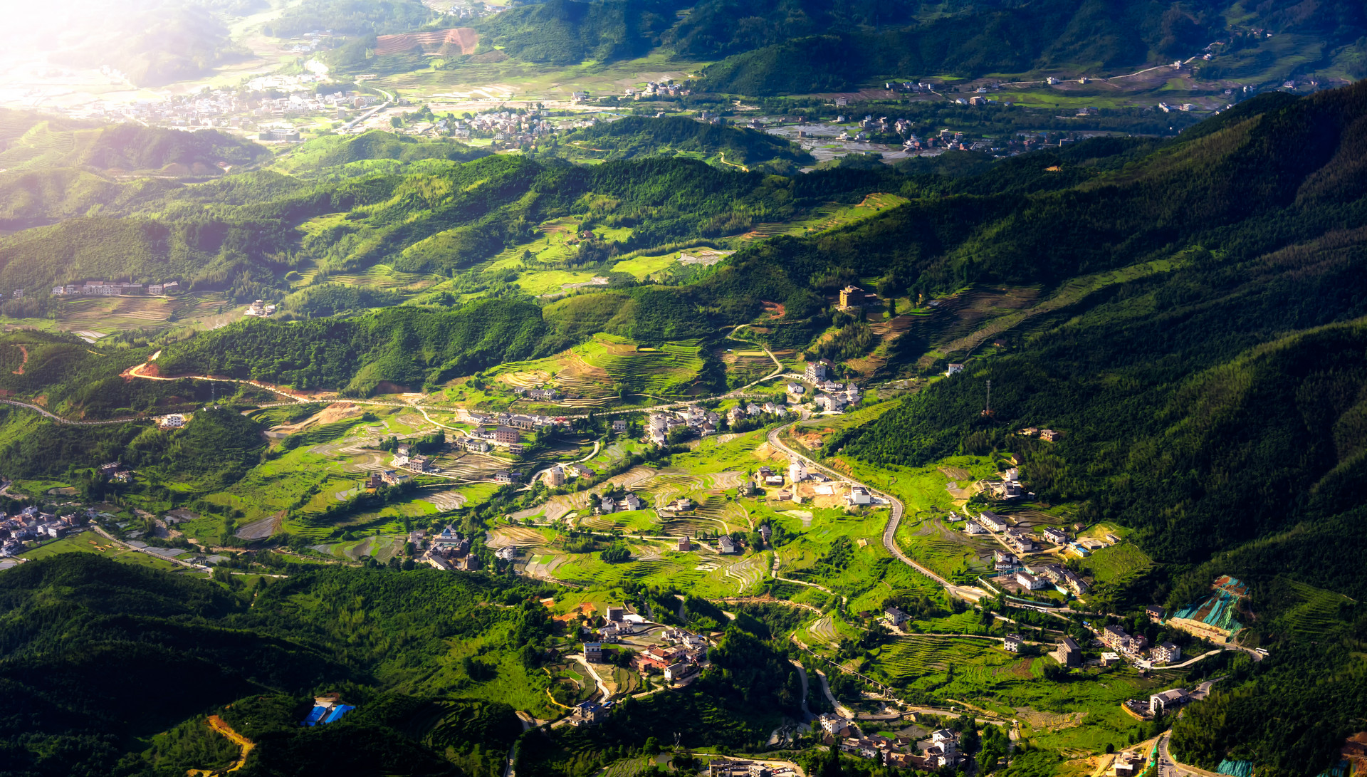 美丽的乡村景色作文400字四年级