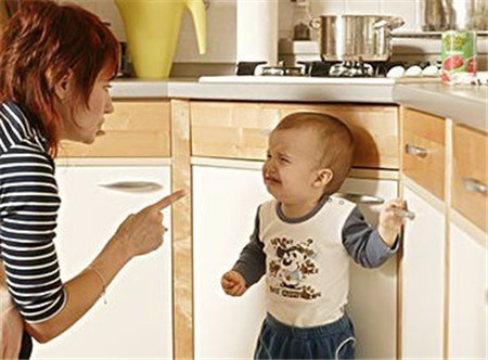 婴儿进厨房影响吗开放式厨房对婴儿影响图片3