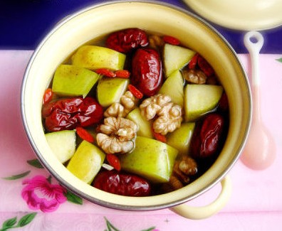 二阳发烧吃什么食物好（发烧吃什么食物好）-第2张图片-潮百科