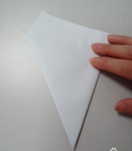 最简单的纸飞机儿童 201403261552480596.jpg